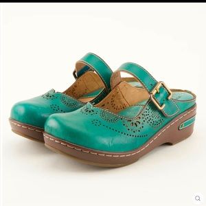 L’artiste Ameria Clog Teal Size 43